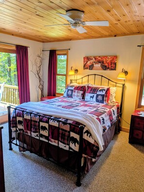 3 bedrooms, iron/ironing board, travel cot, free WiFi