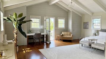 6 dormitorios, escritorio, tabla de planchar con plancha y wifi gratis