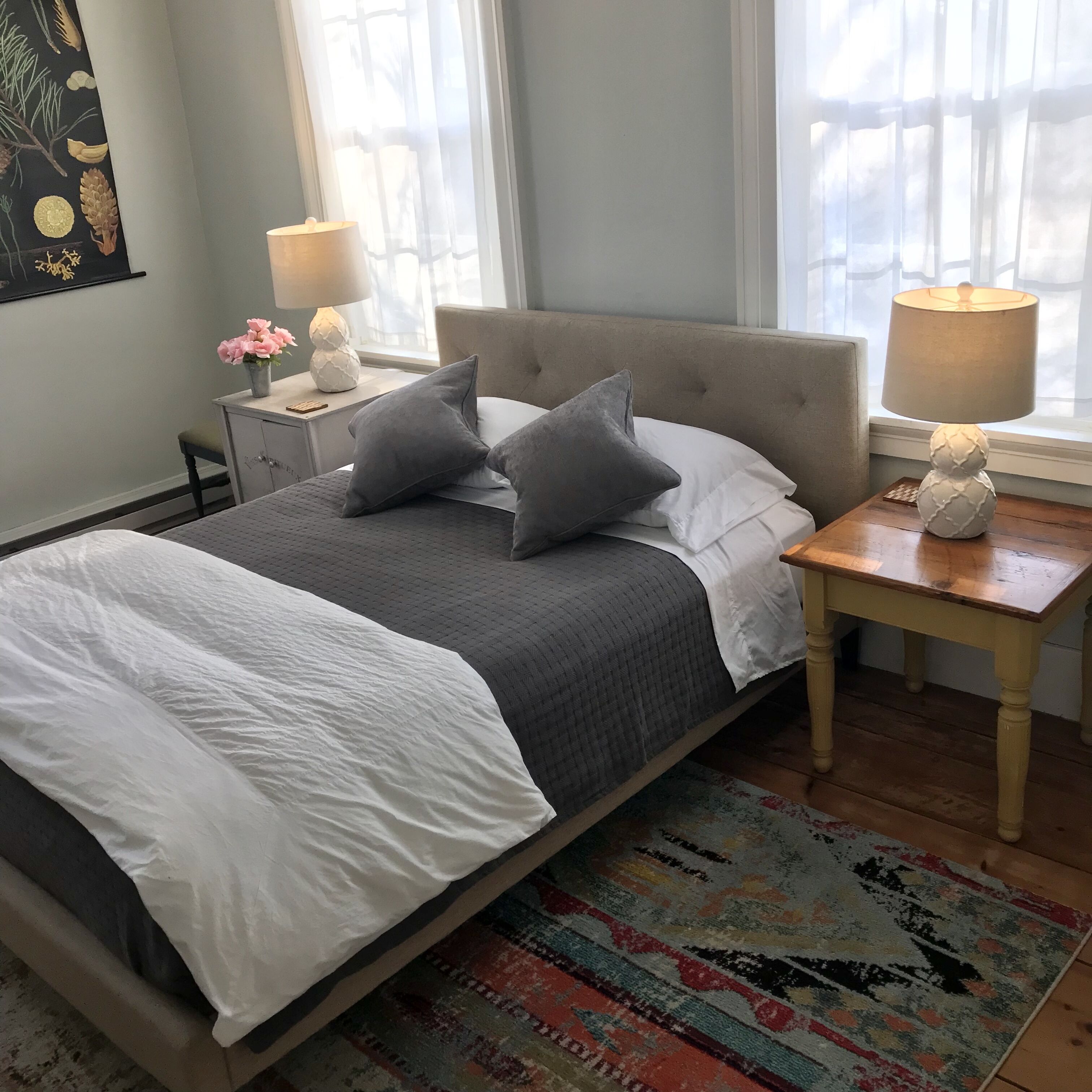 Serene Two Bedroom Suite To Rent In Historic Home