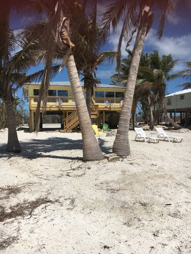 Oceanfront Apartment on Private Sandy Beach | Kayaks & Sandbar!