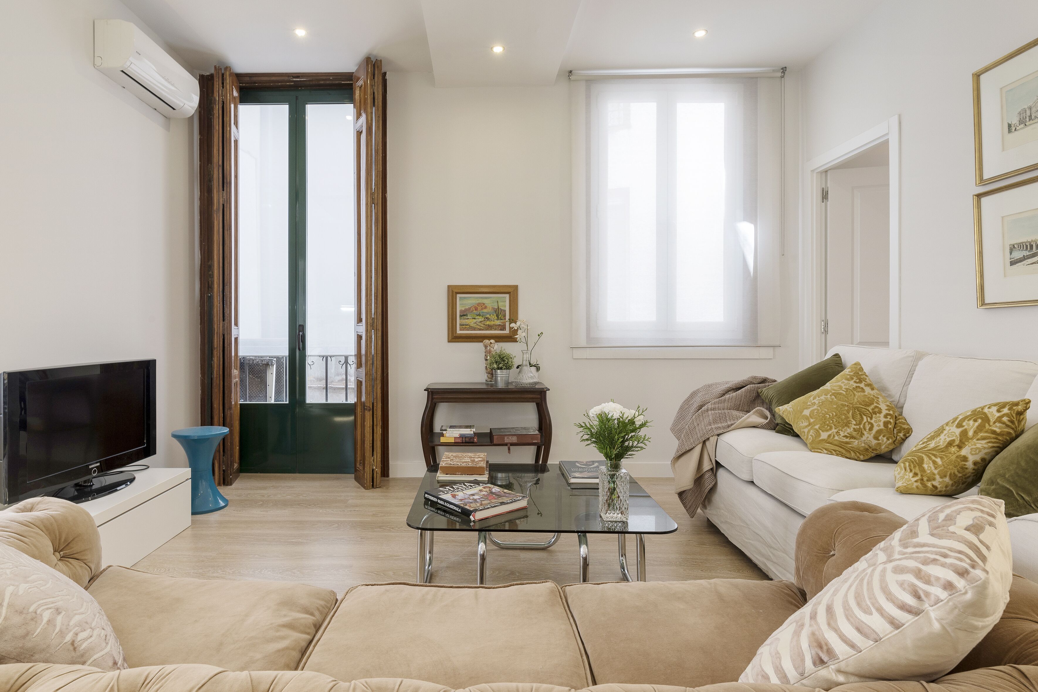 BRIGHT&Central-SOL Apartment