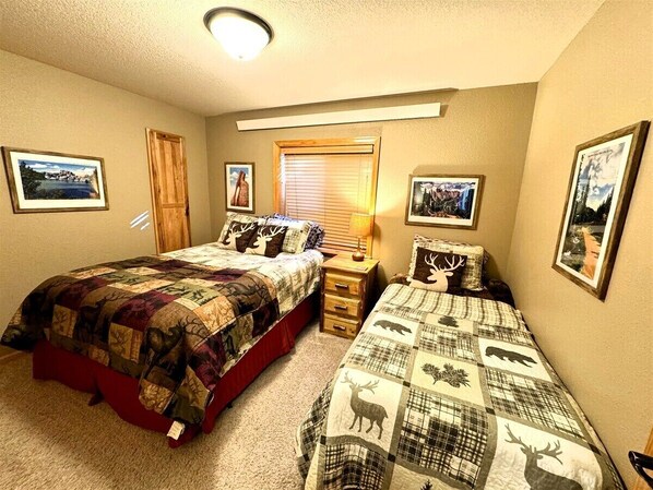 5 habitaciones, wifi gratis y ropa de cama