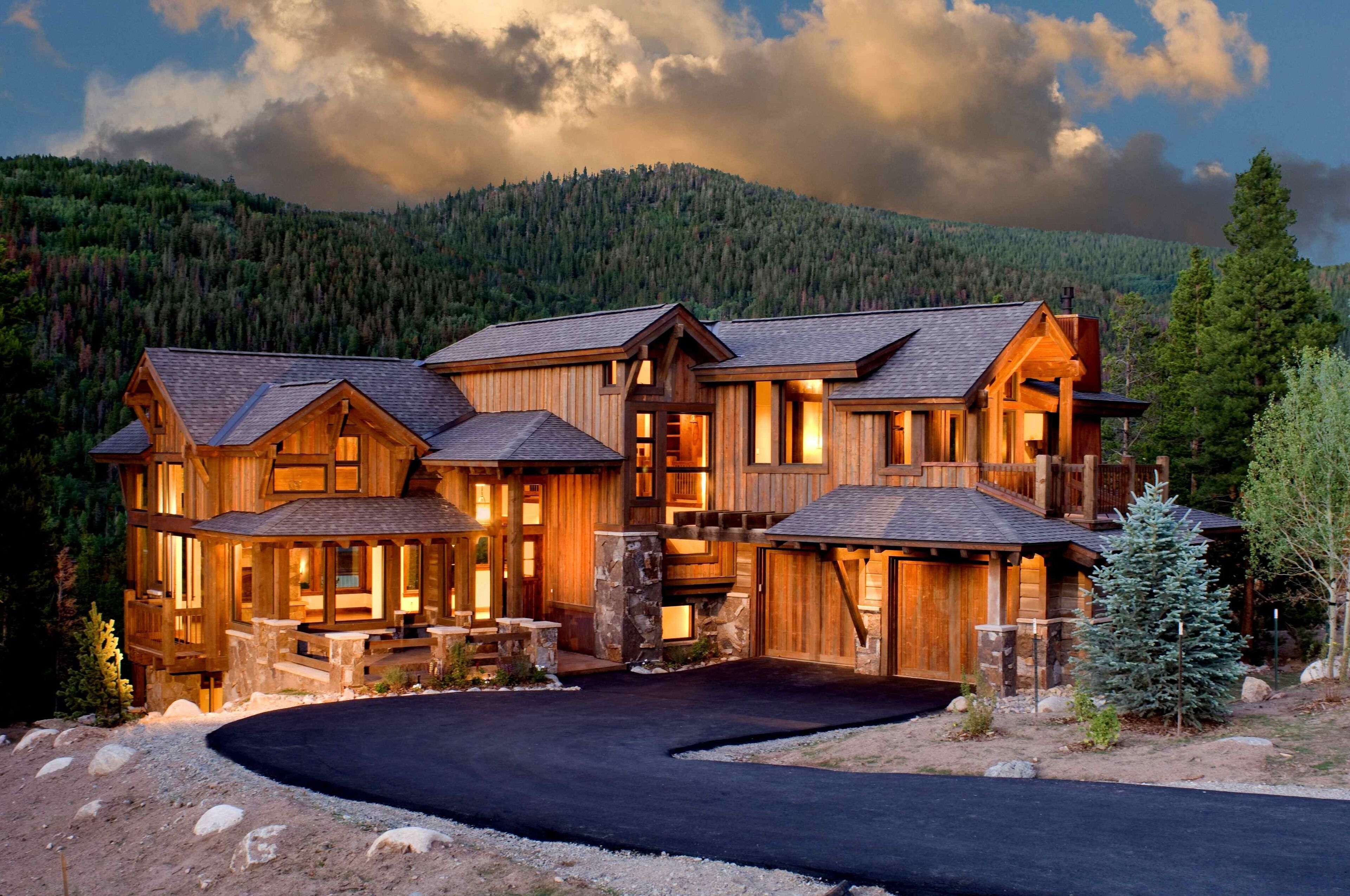  Luxury mountain home,  Breckenridge Business License # 45931000
