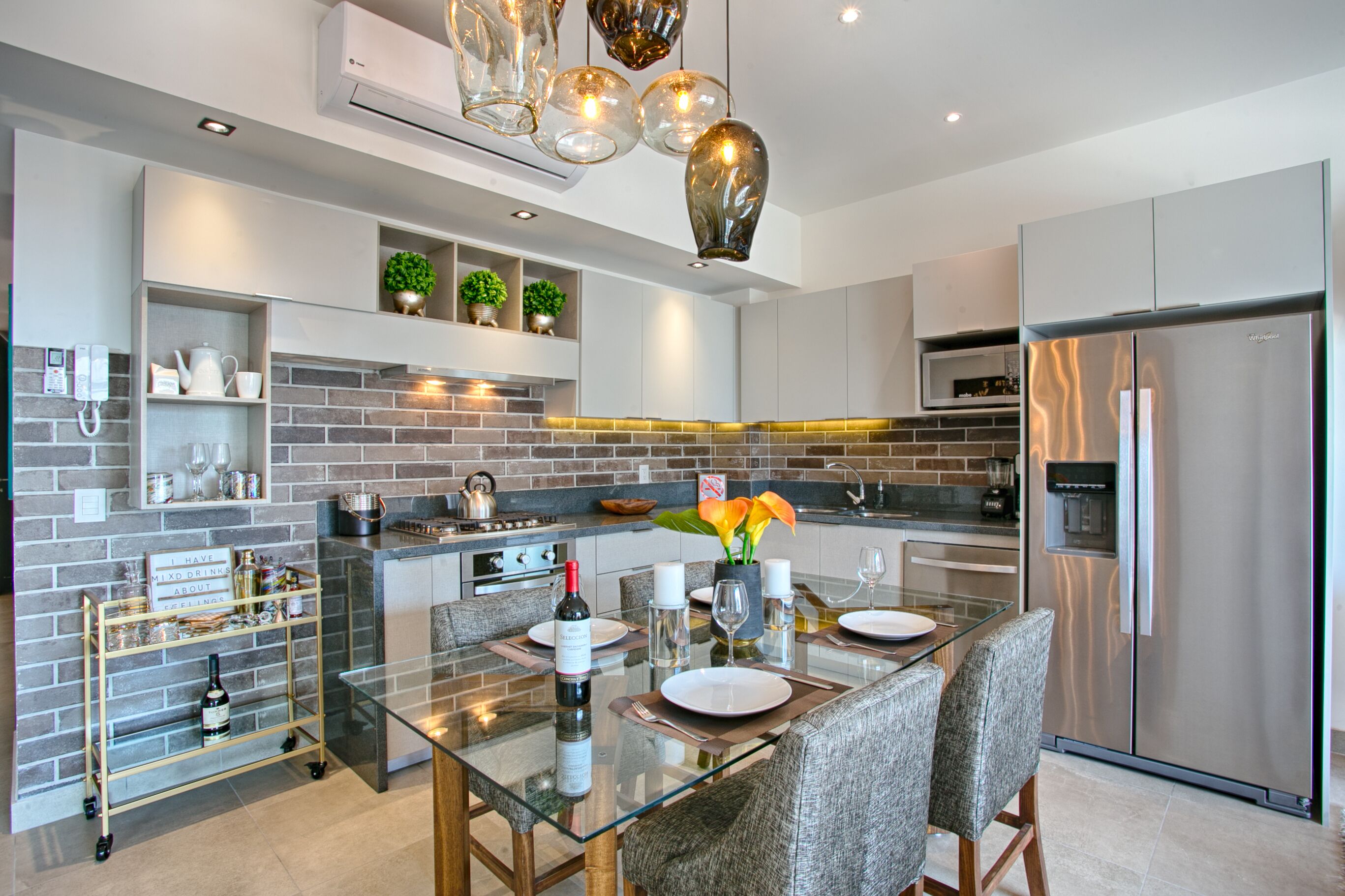 Modern Mexican Condo w/View | POOLS & GYM