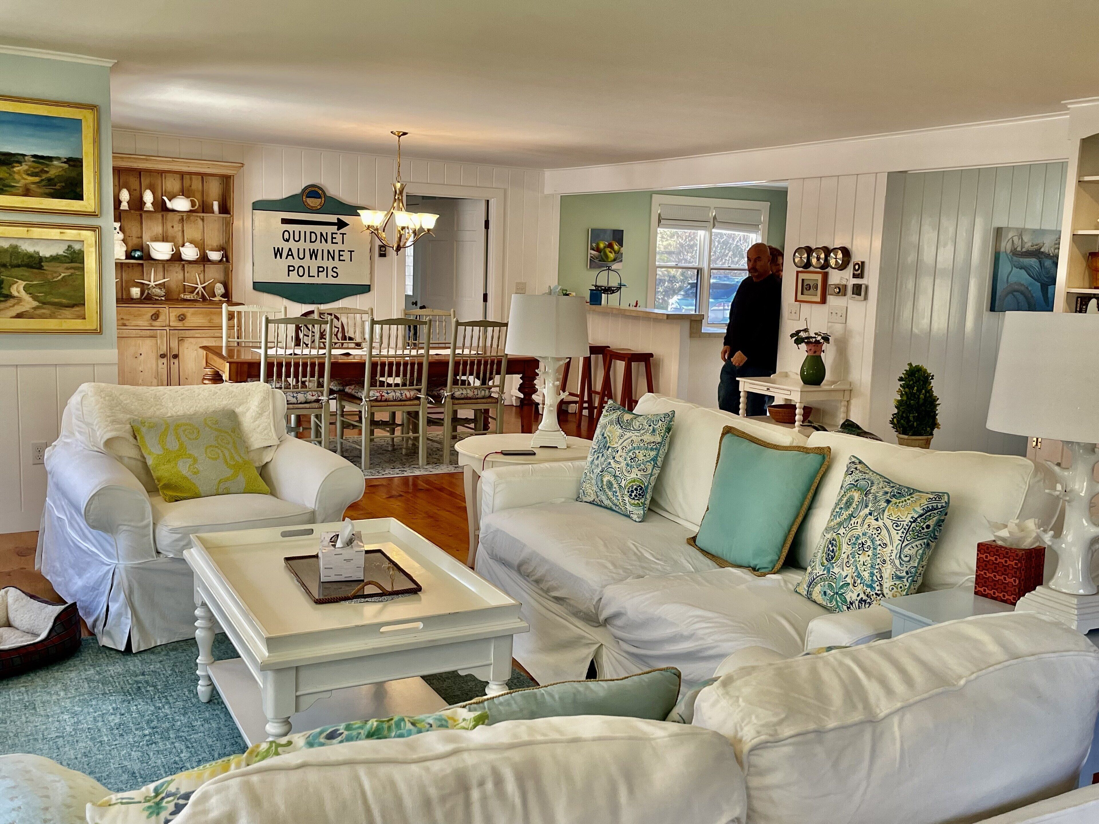 Beautiful 4bed3ba NANTUCKET retreat. Lovely Private home close to bikepath trail