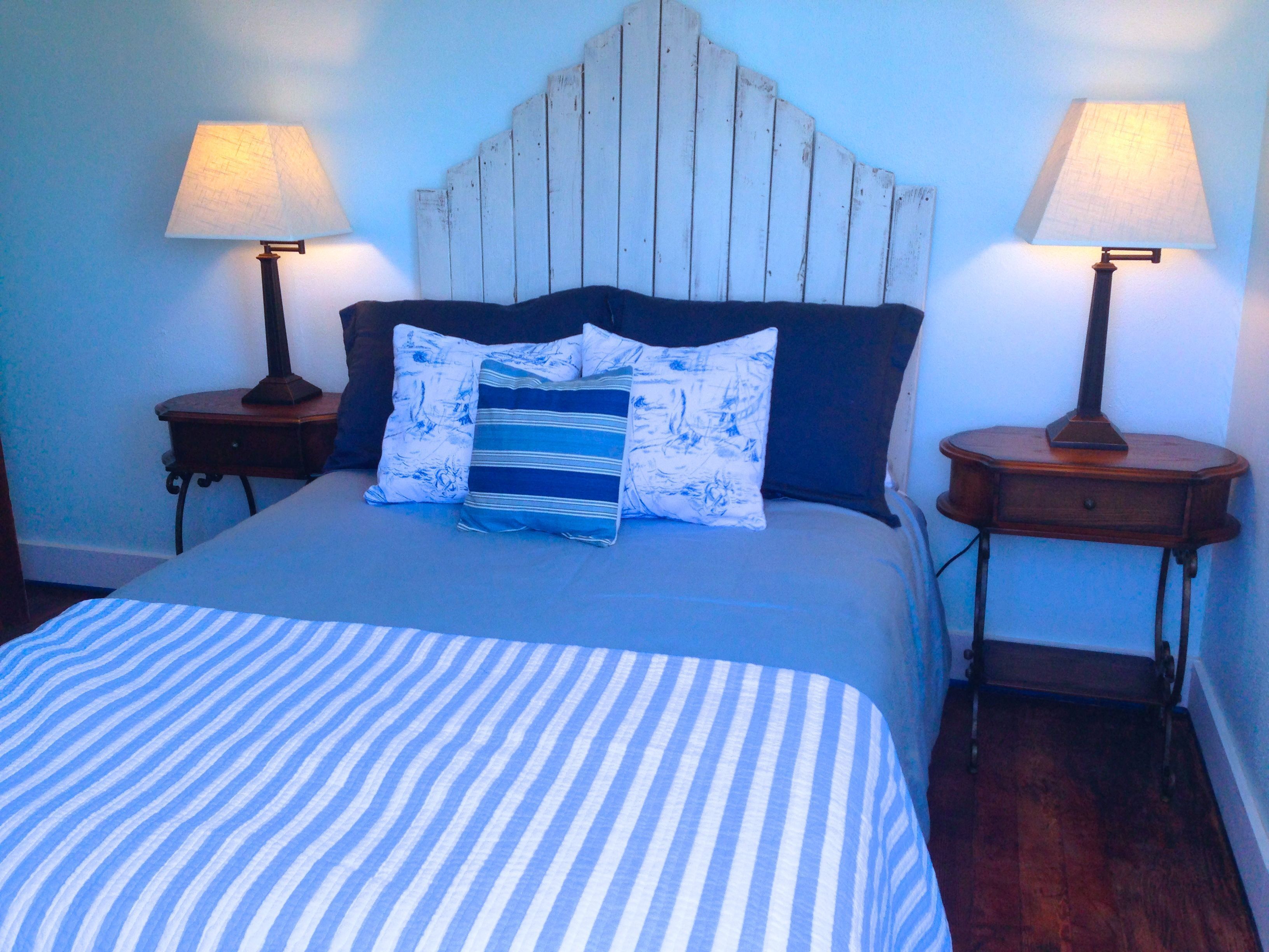 Bainbridge Cottage near the Beach