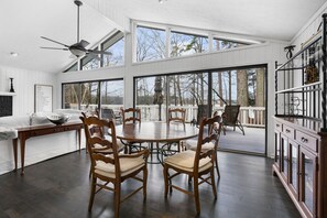 Dining - Beautiful Lake Home, Private 2 story dock (Cumming)
