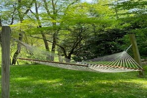 Property grounds - Heaven in Highlands~Open Dates in May, June and August!  Book your stay today! (Highlands)