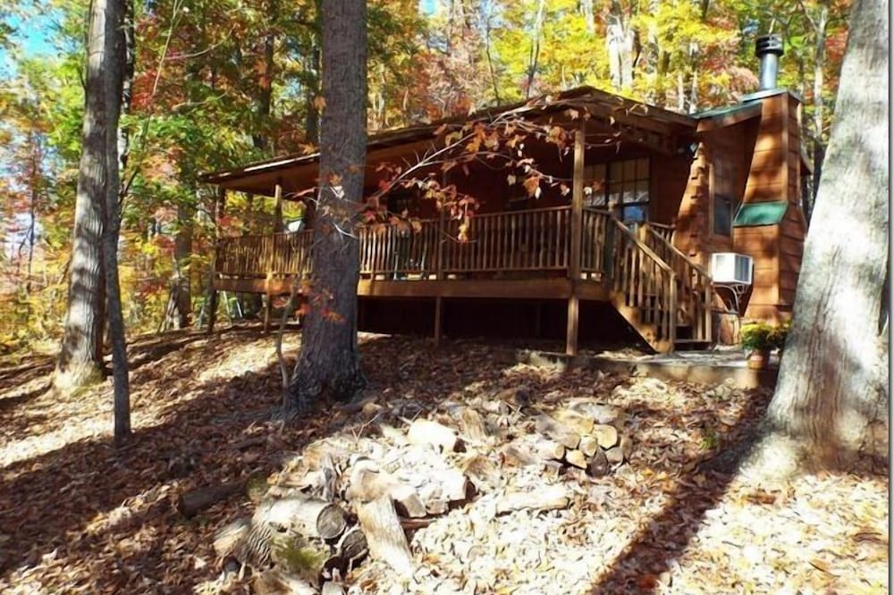 Cabin Near Lake James Luxurious and Affordable - NO PETS