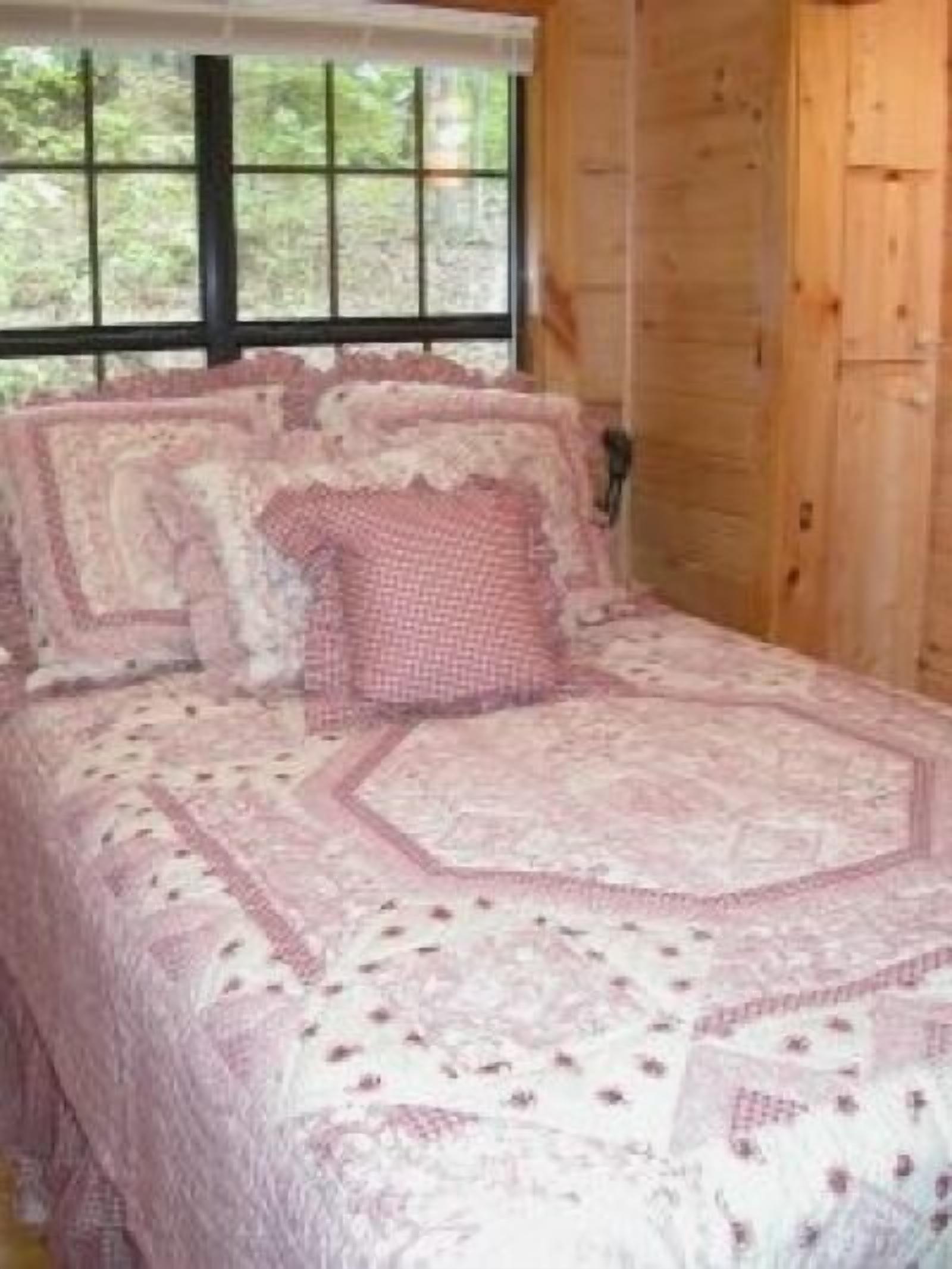 Cabin Near Lake James  Luxurious and Affordable - NO PETS