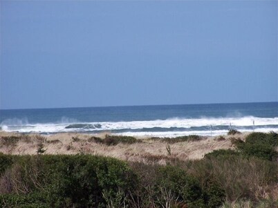 Blue Sea Beach Home Hot Tub Wifi   Short walk to Ocean City Beach
