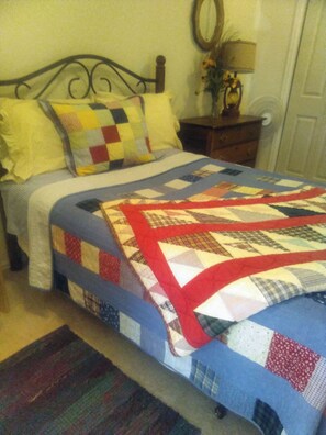 2 bedrooms, in-room safe, WiFi, bed sheets