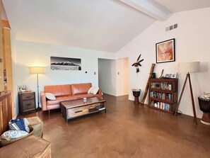 Smart TV, books, computer monitors