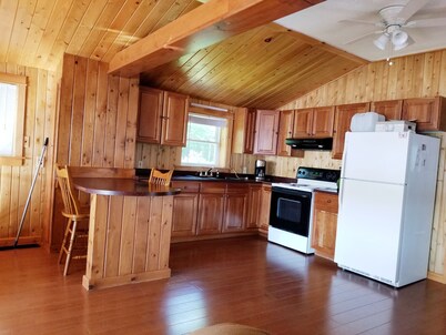 Retiro frente al lago en la ensenada de la perdiz