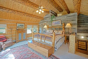 2 Schlafzimmer, Schreibtisch, Bügeleisen/Bügelbrett, kostenloses WLAN