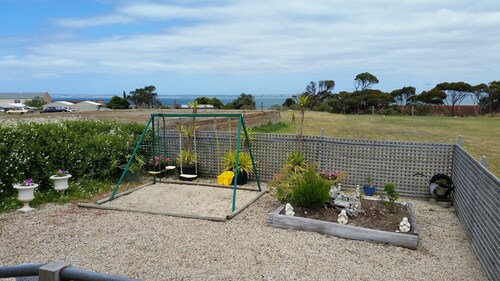 Kangaroo Island Accommodation - Clarice's Cottage