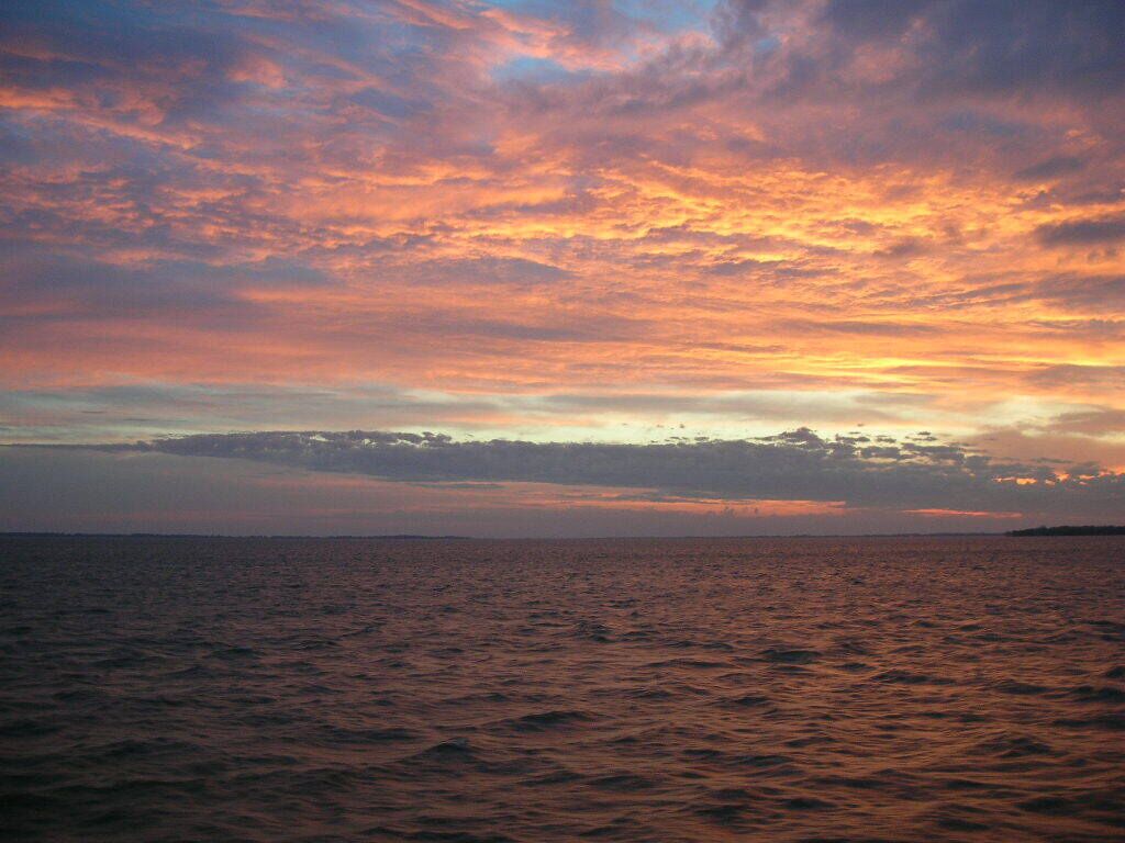 Harmony House, peace on South Bay, Pelee Island