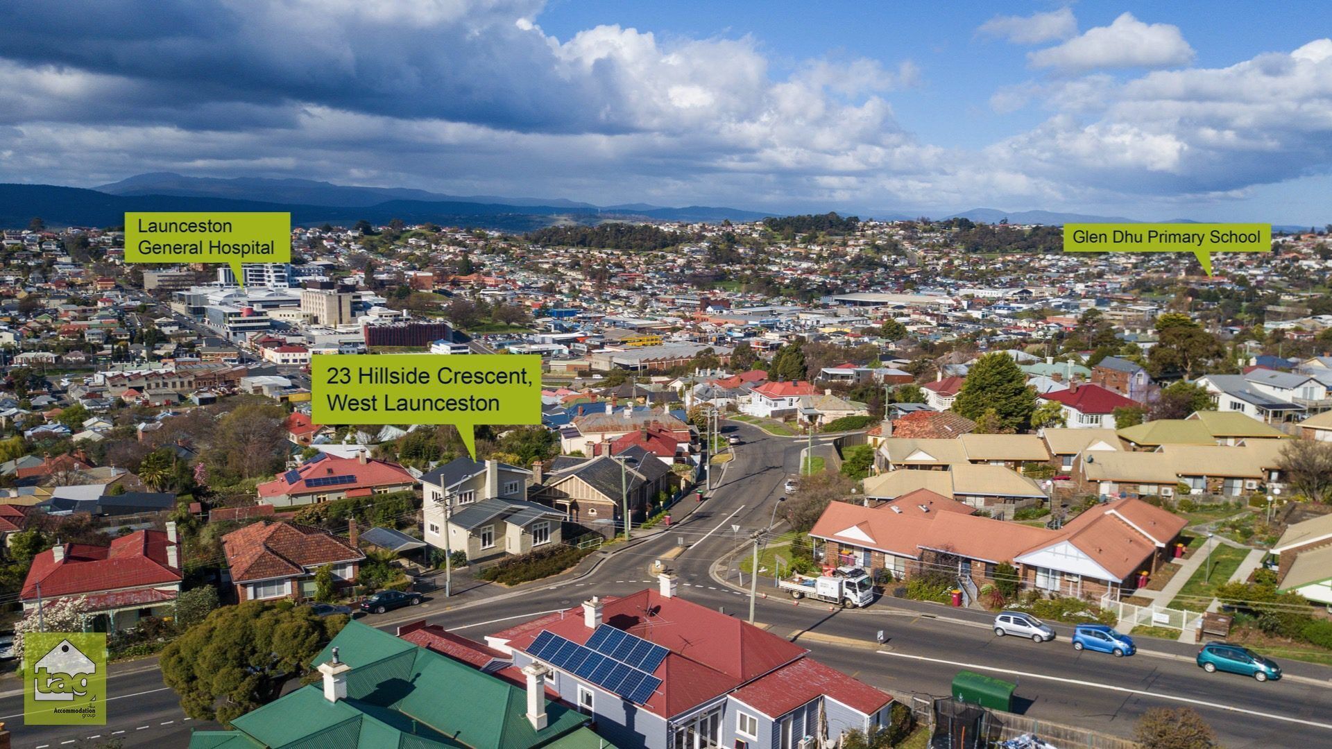 Original character features — image 21