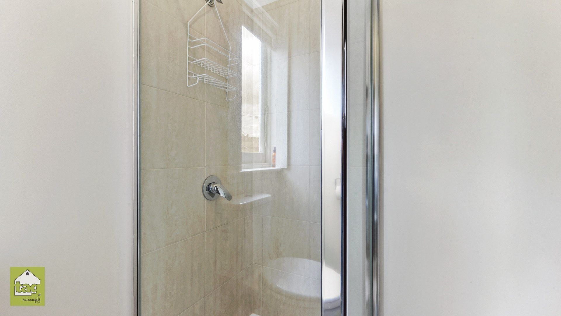 Original character features — image 14