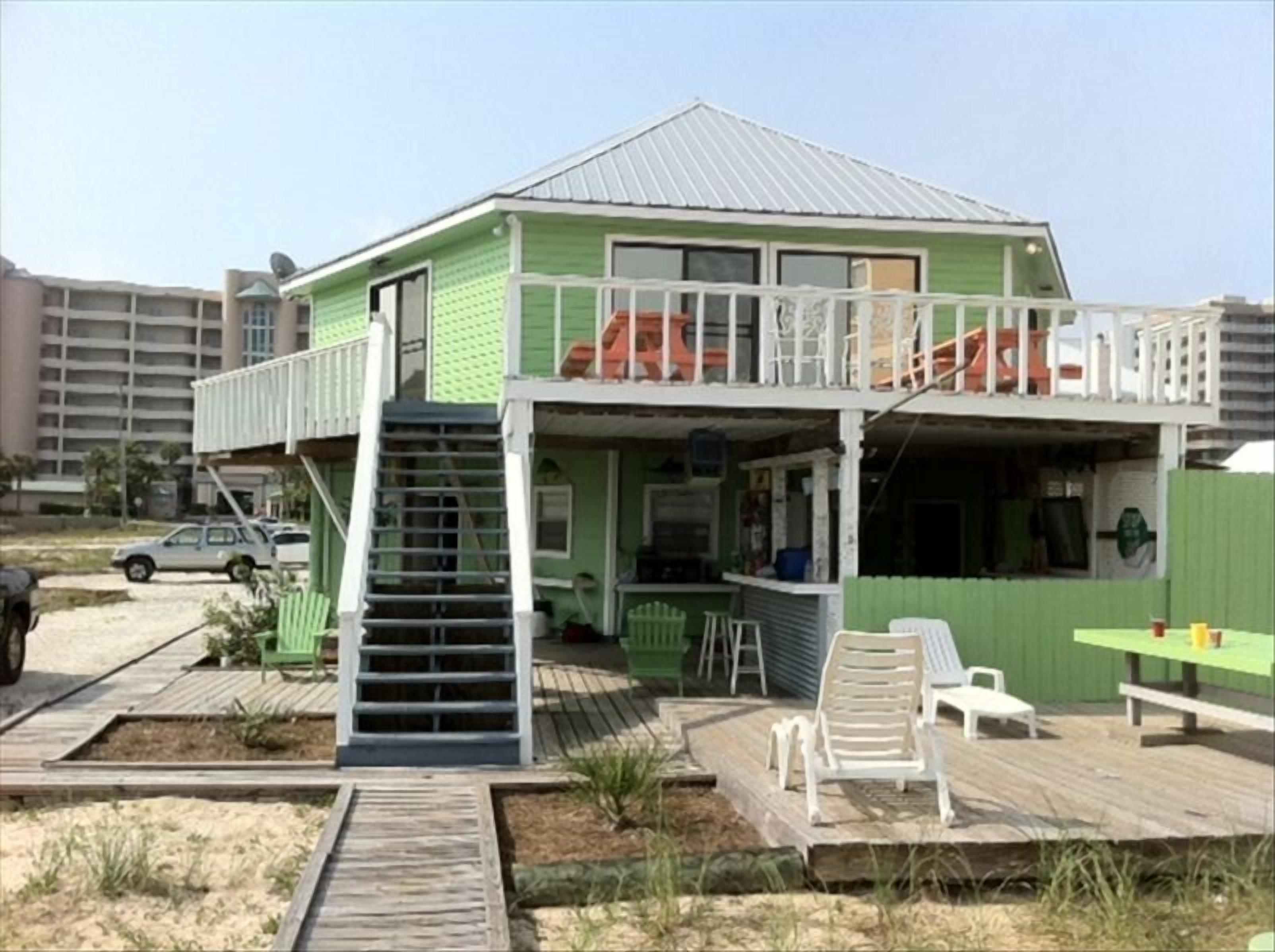 Boatslip! Flora-Bama! New Kitchen & Bathroom. Outdoor Bar Area