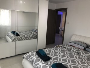 2 Schlafzimmer, Bügeleisen/Bügelbrett, WLAN, Bettwäsche