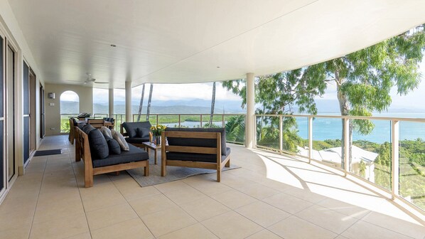Terrace/patio - Island Point Villa 6 | Port Douglas (PORT DOUGLAS)
