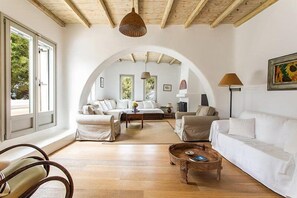 Villa, 5 Bedrooms, Private Pool | Living room | Flat-screen TV