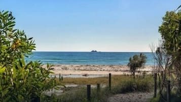 Beach nearby, beach towels