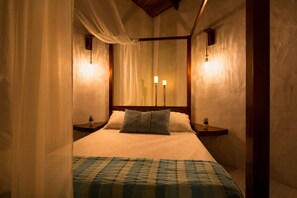 1 bedroom, in-room safe, iron/ironing board, free WiFi