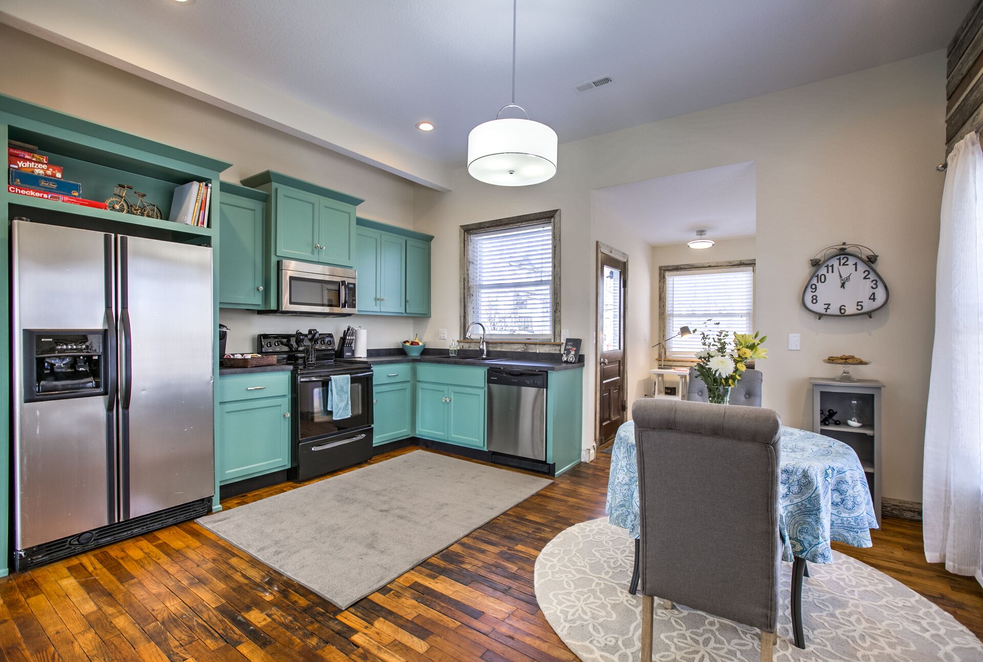 Cozy home in historic Excelsior Springs-Great Monthly Executive Rental