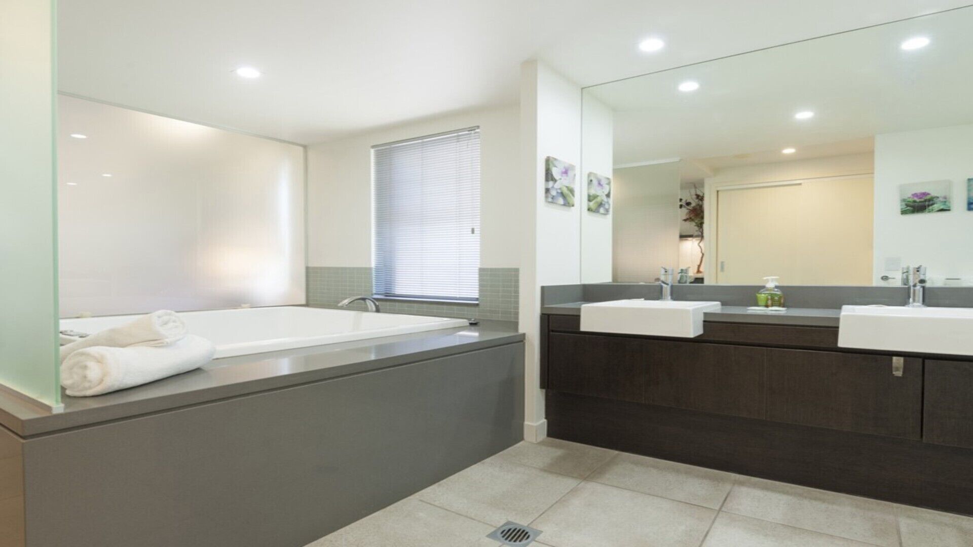 Azure 125-126 | Port Douglas — image 15