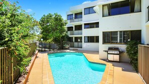 Pool - Sha na na Unit 3 -Kings Beach Gem - (KINGS BEACH)