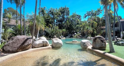 99 Reef Resort | Port Douglas