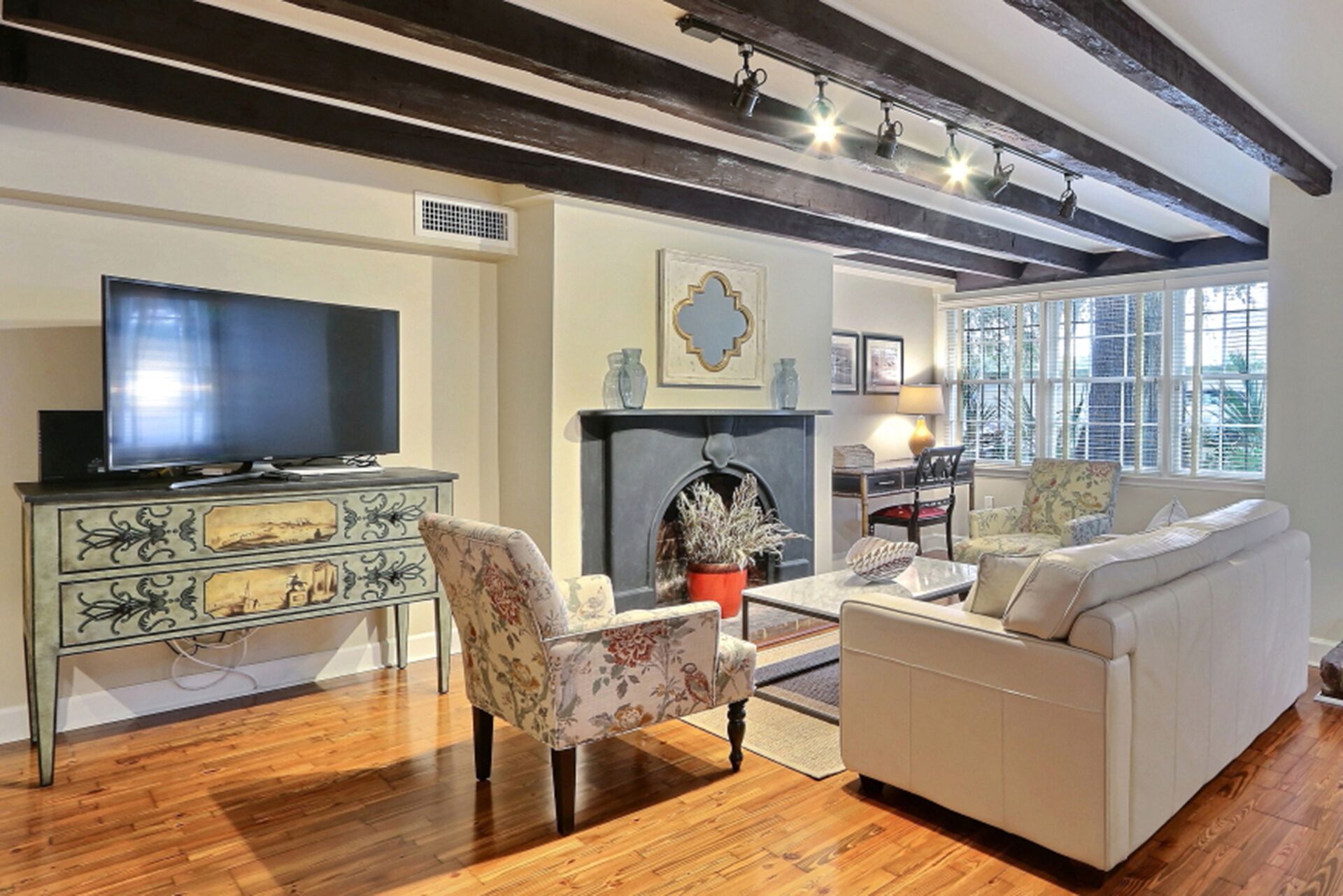 Heated Pool Access | 5*Clean | Flex Cancelation