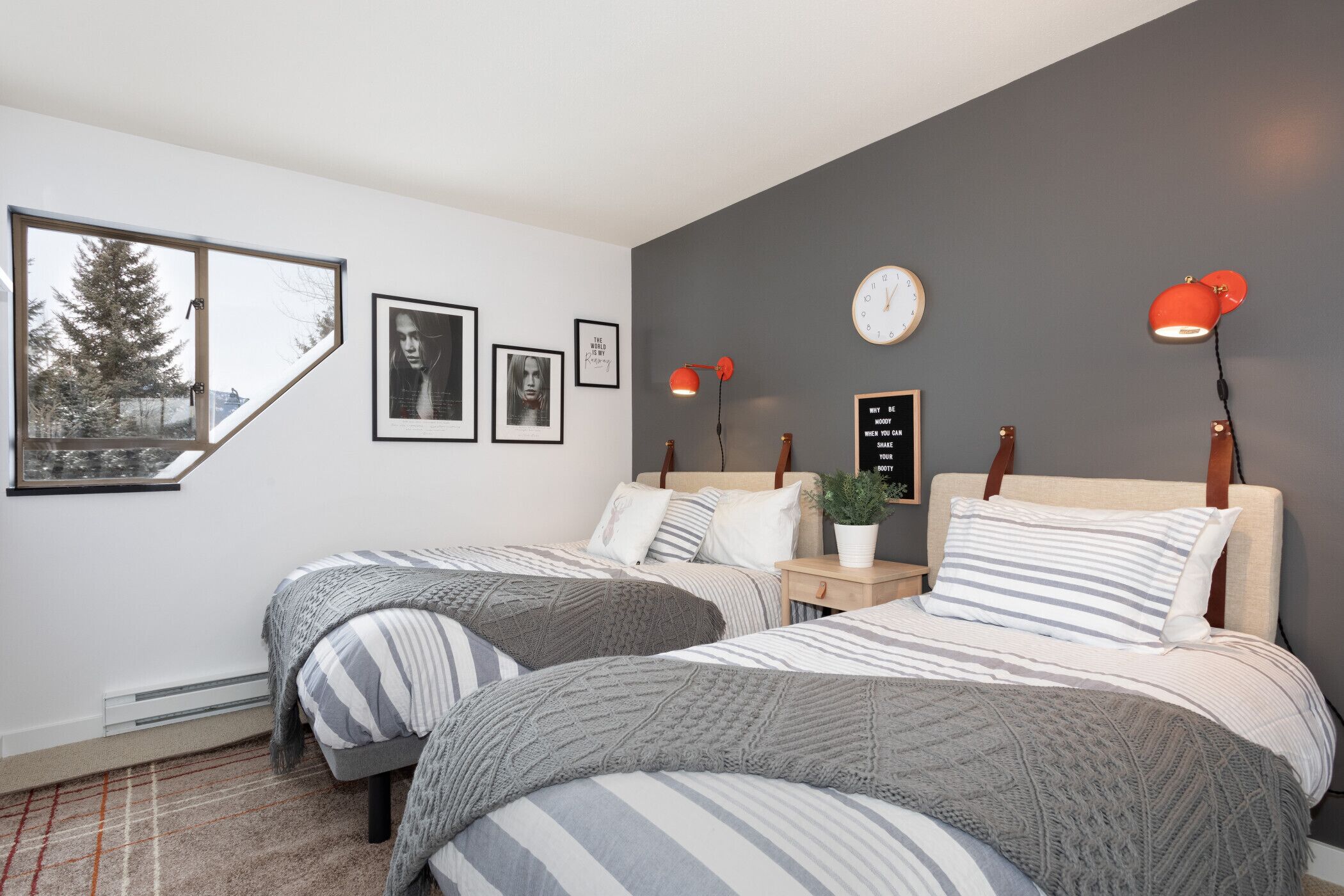 3 sovrum, skrivbord, strykjärn/strykbräda och wi-fi