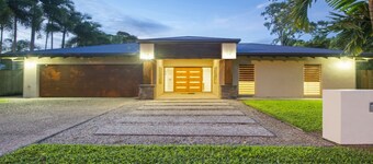 Aqua @ Pecten | Port Douglas