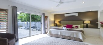 Aqua @ Pecten | Port Douglas