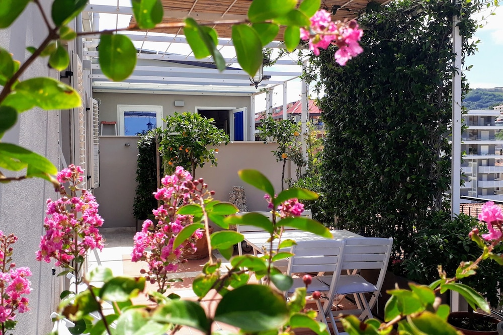 Penthouse with a large terrace - San Benedetto del Tronto