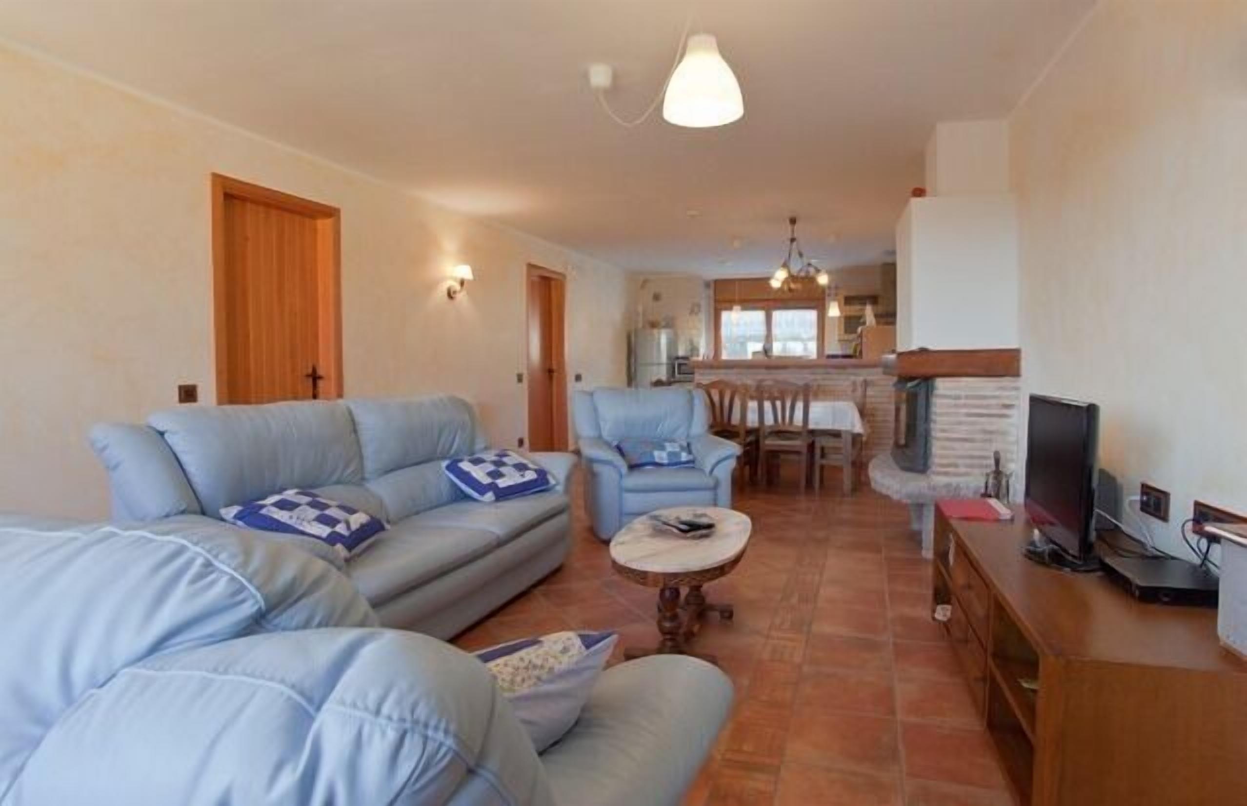 Self catering Les Farreras for 7 people