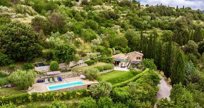 Magnifique piscine, vue imprenable, climatisation, wifi et intimité assurée