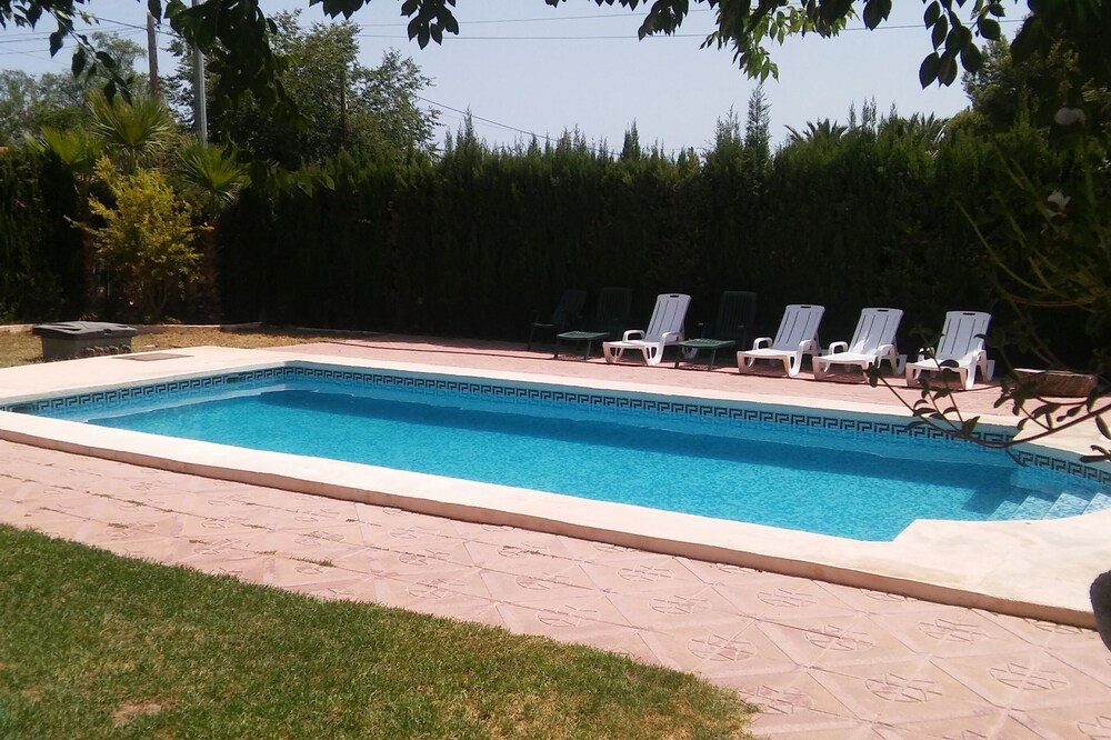 ALICANTE VILLA WITH POOL 10 PEOPLE NEAR BEST BEACHES
