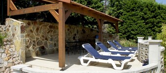 Collioure - 4 bed modern villa with private heated pool and great views