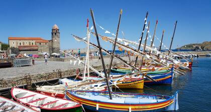 Collioure, villa moderne, piscine chauffée et superbe vue