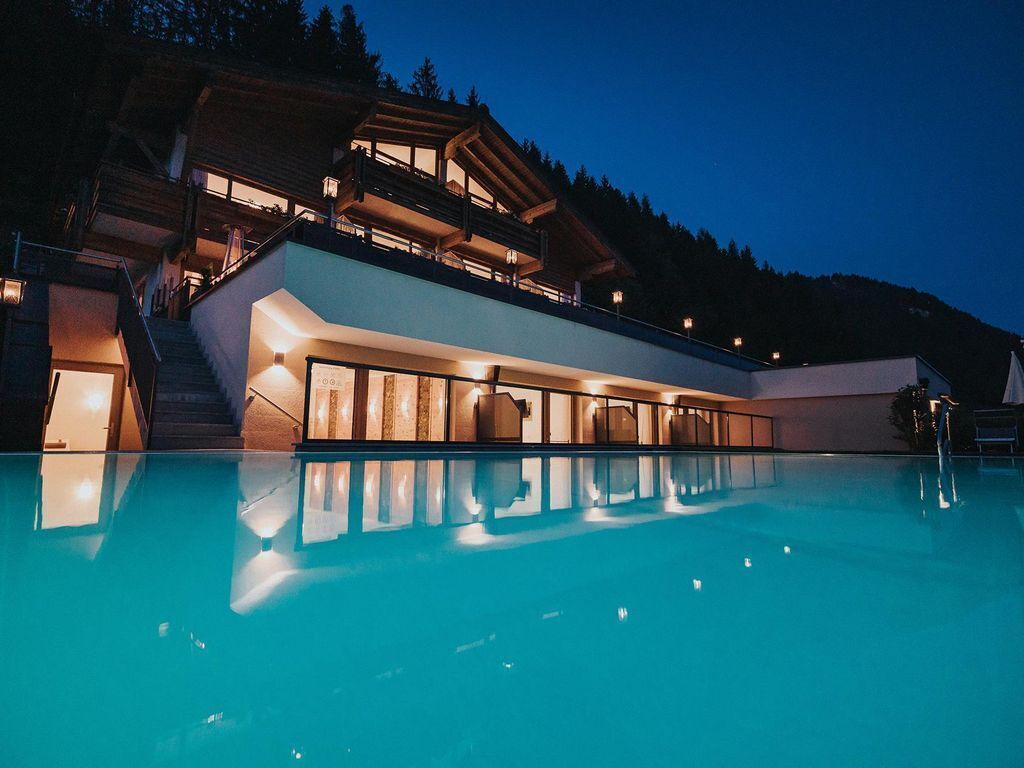 Silberfux, Hotel