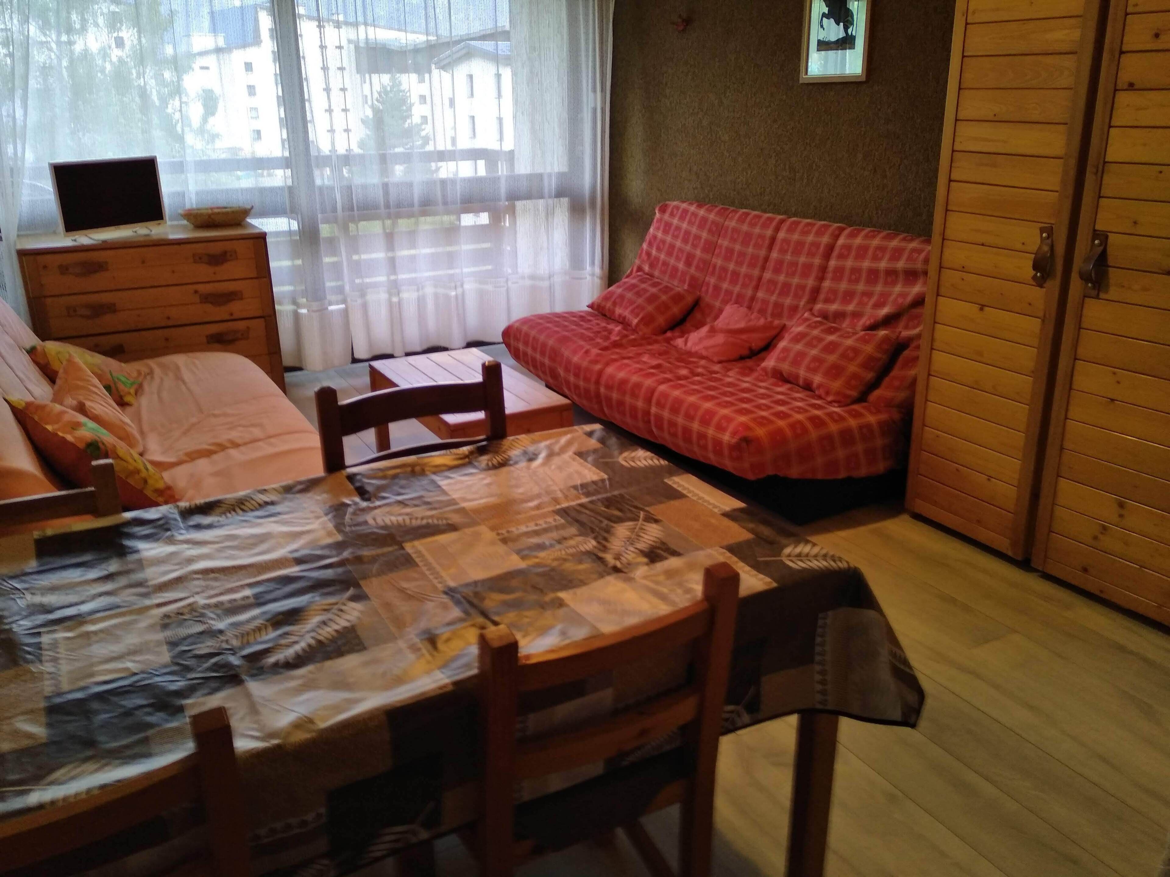  the two tracks alps board Apartment  