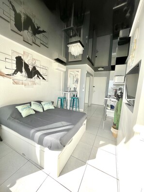 1 habitación y caja de seguridad en la habitación