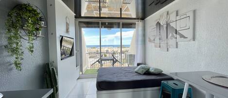 1 bedroom, in-room safe, iron/ironing board