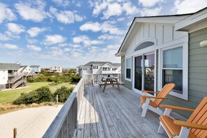 Outdoor dining - 1915 - Reach the Beach - Steps to Beach | Pool, Hot Tub & Theatre Room (Corolla)