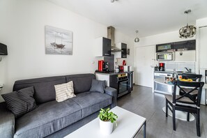 TV, DVD player, books, music library