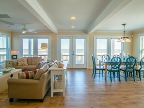 Televisión y reproductor de DVD 